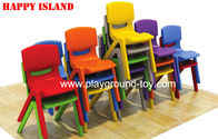Chine Crèche préscolaire d'enfants de meubles de salle de classe d'enfant en bas âge de meubles colorés de salle de classe distributeur 