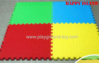 Tapis de plancher de terrain de jeu d'EVA pour des enfants, d'intérieur imperméable de tapis de plancher de bébé à vendre
