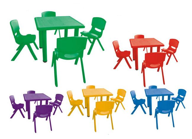 Tableau de étude carré importé de jardin d'enfants de meubles en plastique de salle de classe