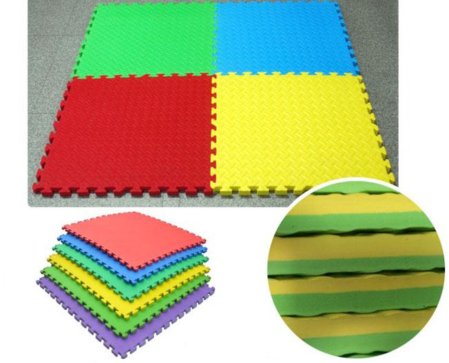 Tapis de plancher de terrain de jeu d'EVA pour des enfants, d'intérieur imperméable de tapis de plancher de bébé